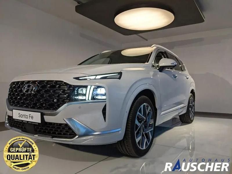 Glacier weiß metallic Gebraucht 2021 Hyundai Santa Fe Signature SUV | 31.990 € (Fairer Preis) - Bild 1/4