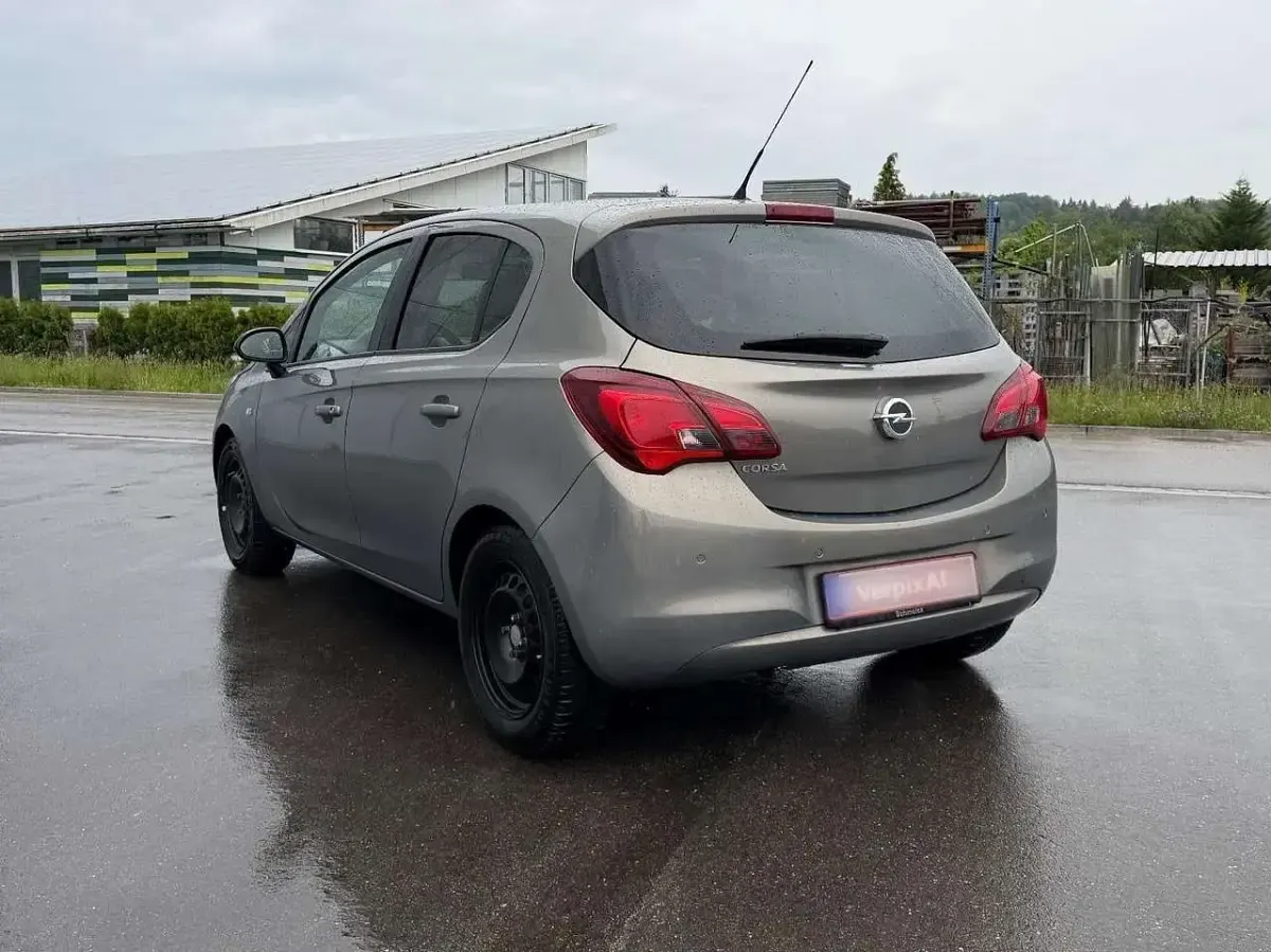 Używany Opel Corsa Edition 90 KM (66 kW) 2015 Brązowy Hatchback