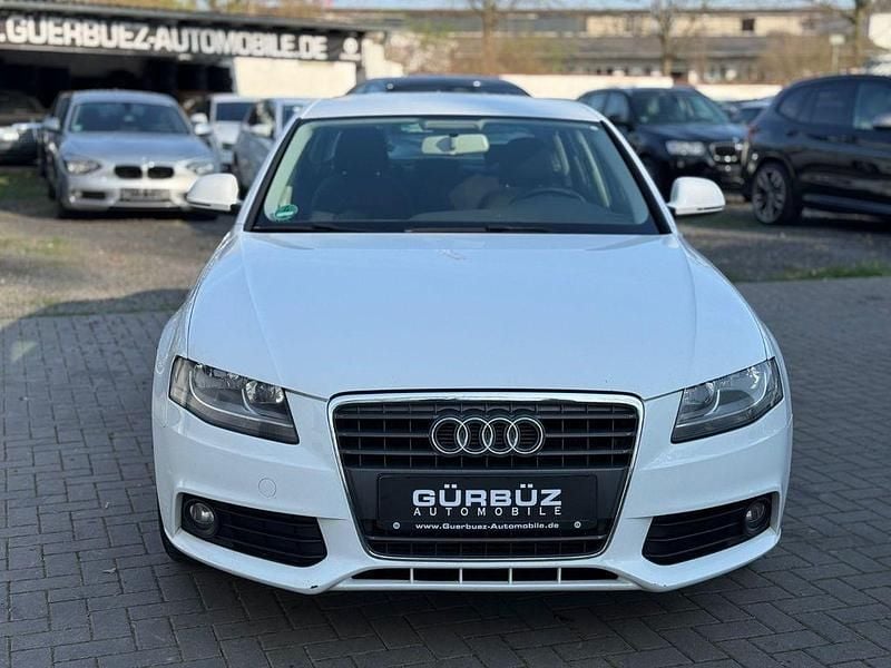 Gebraucht Audi A4 Ambiente 160 PS (117 kW) 2008 Weiß Limousine