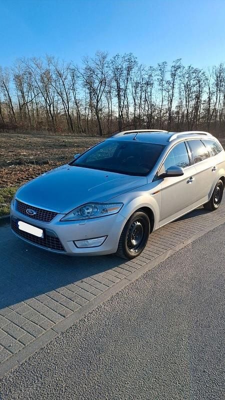Gebraucht Ford Mondeo Titanium X 140 PS (102 kW) 2008 Silber Kombi