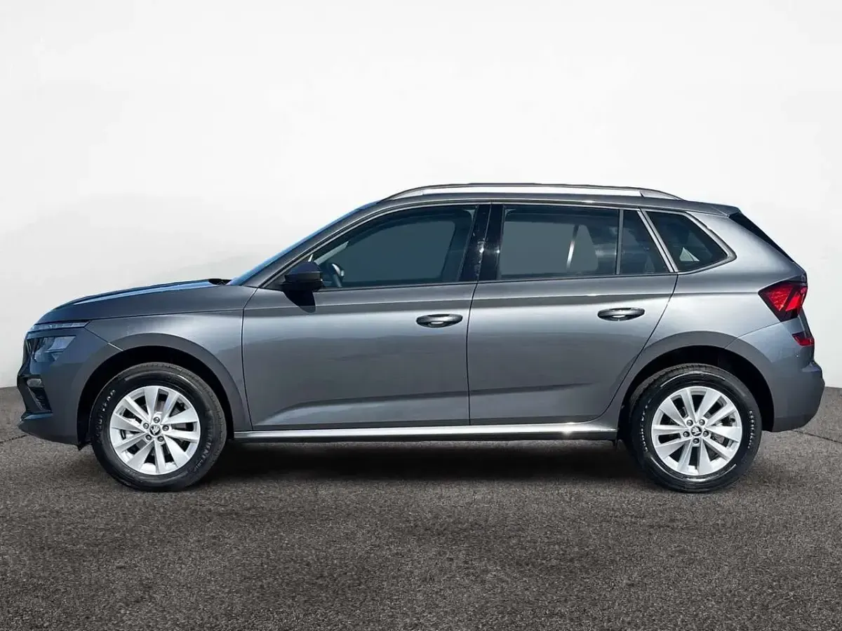 Neu Skoda Kamiq 150 PS (110 kW) 2025 Schwarzmagic perleffekt SUV