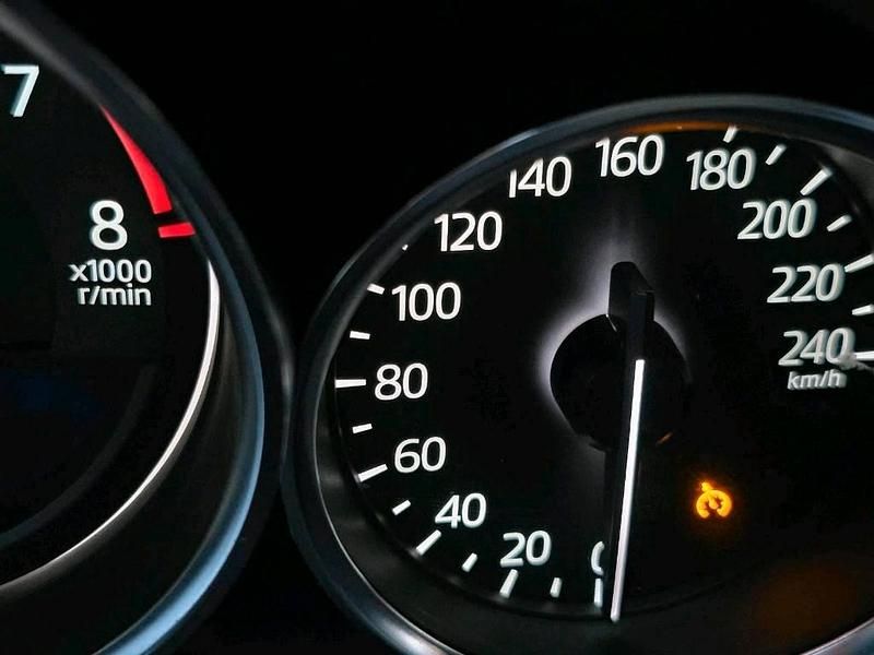 Second-hand Mazda MX5 160 CP (117 kW) 2016 Alb Cabrio