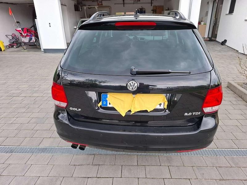 Second-hand VW Golf VII Match 140 CP (102 kW) 2012 Negru Break