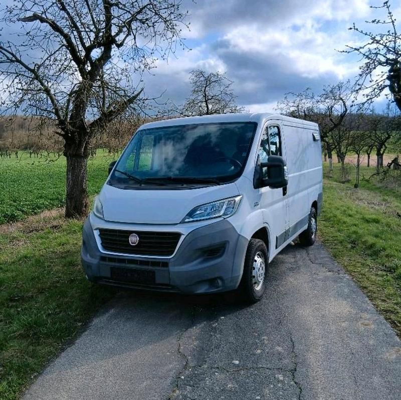 Gebraucht Fiat Ducato 131 PS (96 kW) 2014 Weiß Van