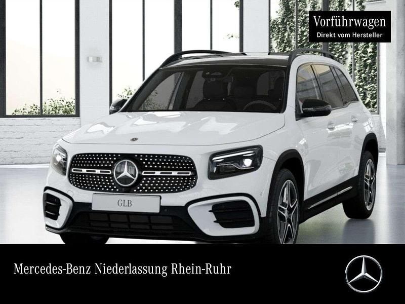Polarweiß Gebraucht 2025 Mercedes GLB200 AMG SUV | 49.990 € (Teuer) - Bild 1/4
