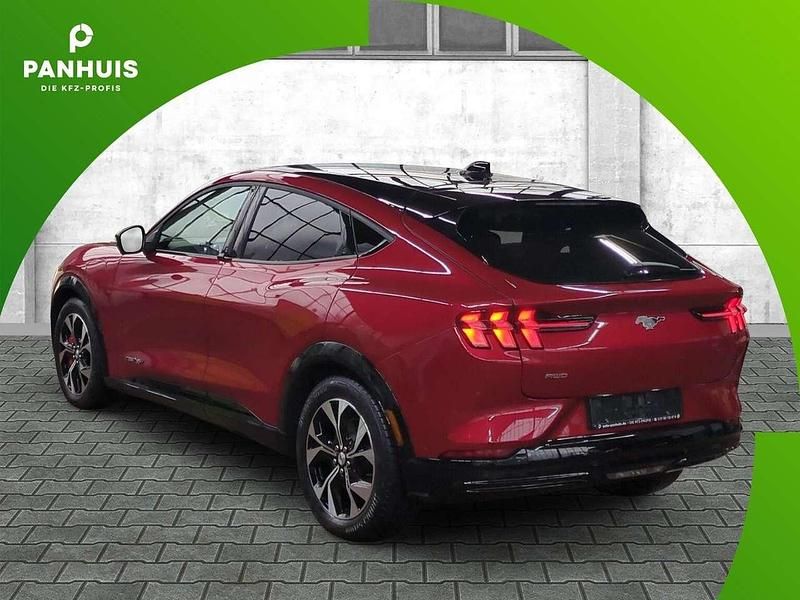 Gebraucht Ford Mustang Mach-E Premium 258 kW (351 PS) 2025 Lucidrot metallic SUV