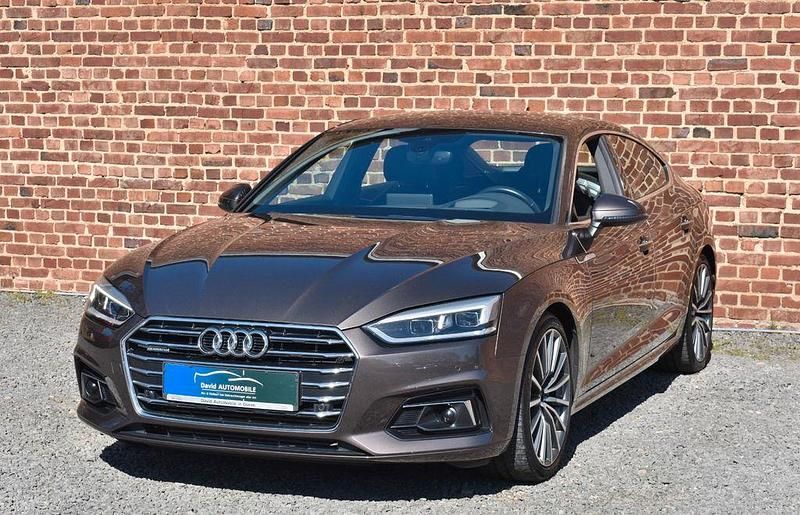 Second-hand Audi A5 Sport 218 CP (160 kW) 2017 Maro Coupe