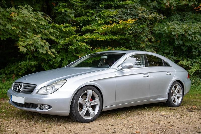 Silber Gebraucht 2006 Mercedes CLS320 Limousine | 4.550 € (Guter Preis) - Bild 1/4