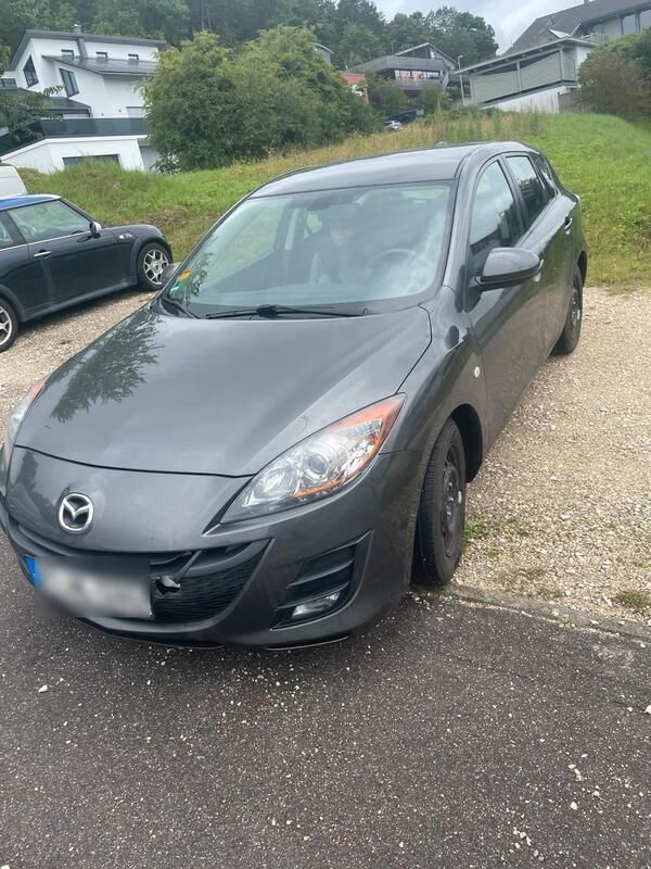 Grau Gebraucht 2010 Mazda 3 Limousine | 3.500 € (Guter Preis) - Bild 1/4