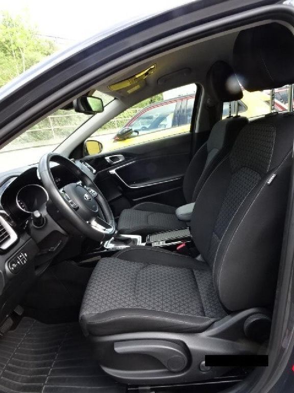 Gebraucht Kia Ceed Spirit 160 PS (117 kW) 2021 Graumetallic (metallic) Kleinwagen