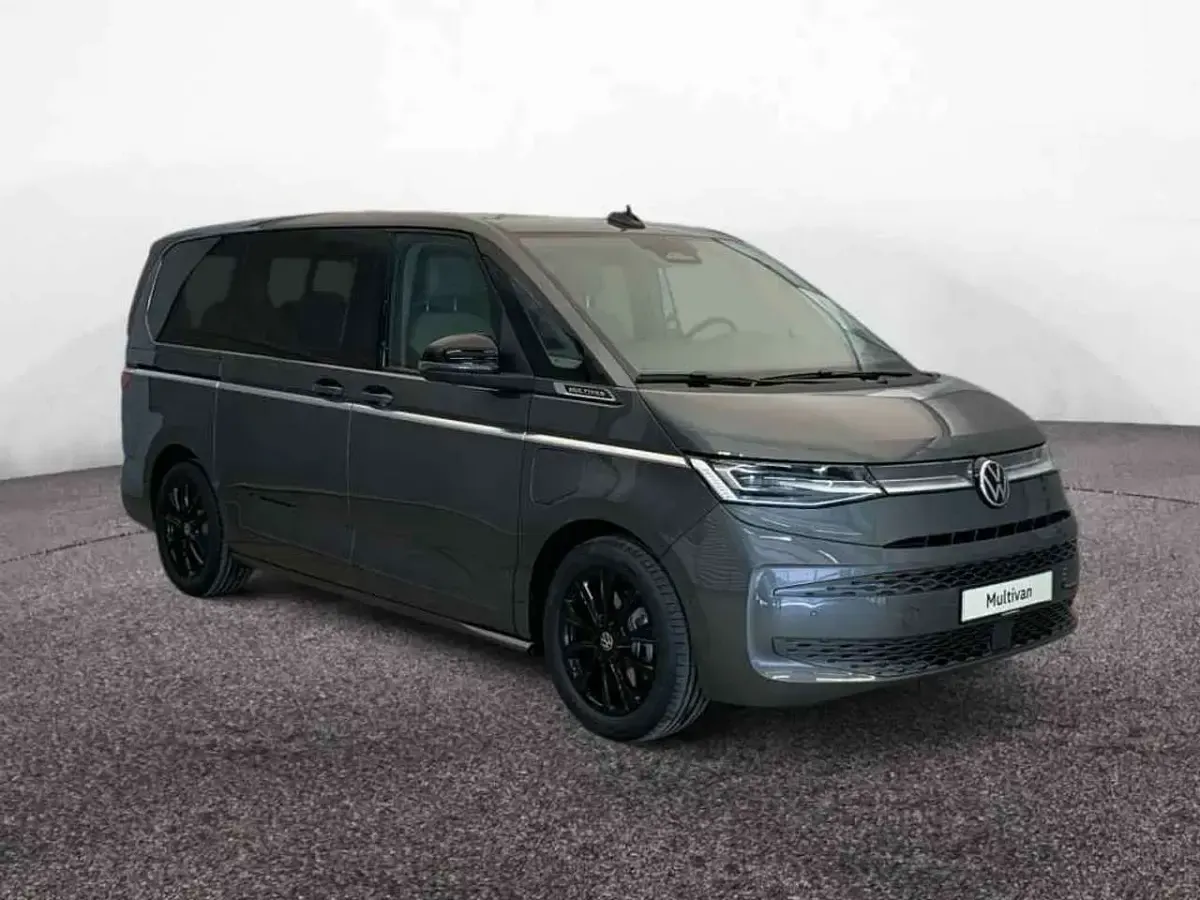 Gebraucht VW Multivan Style 245 PS (180 kW) 2026 Indiumgrau metallic Van / Kleinbus