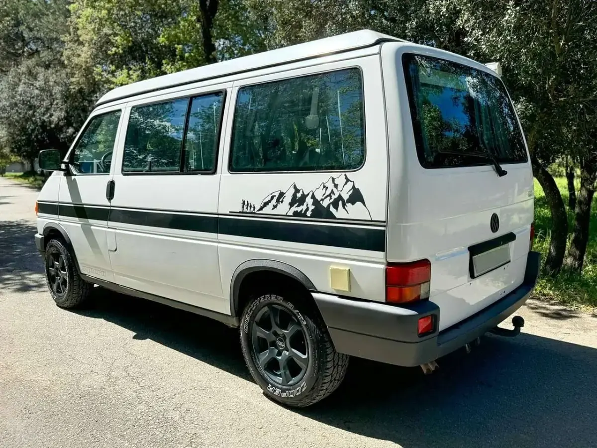 Occasion VW Multivan 110 ch (80 kW) 1994 Blanc Monospace