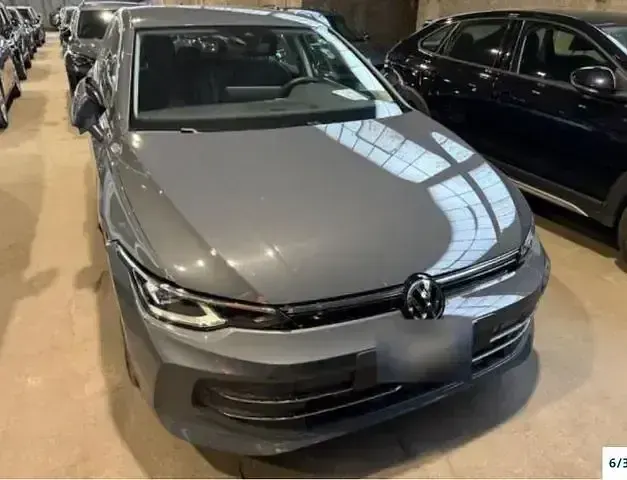 Gebraucht VW Golf VIII Style 150 PS (110 kW) 2025 Andere Limousine