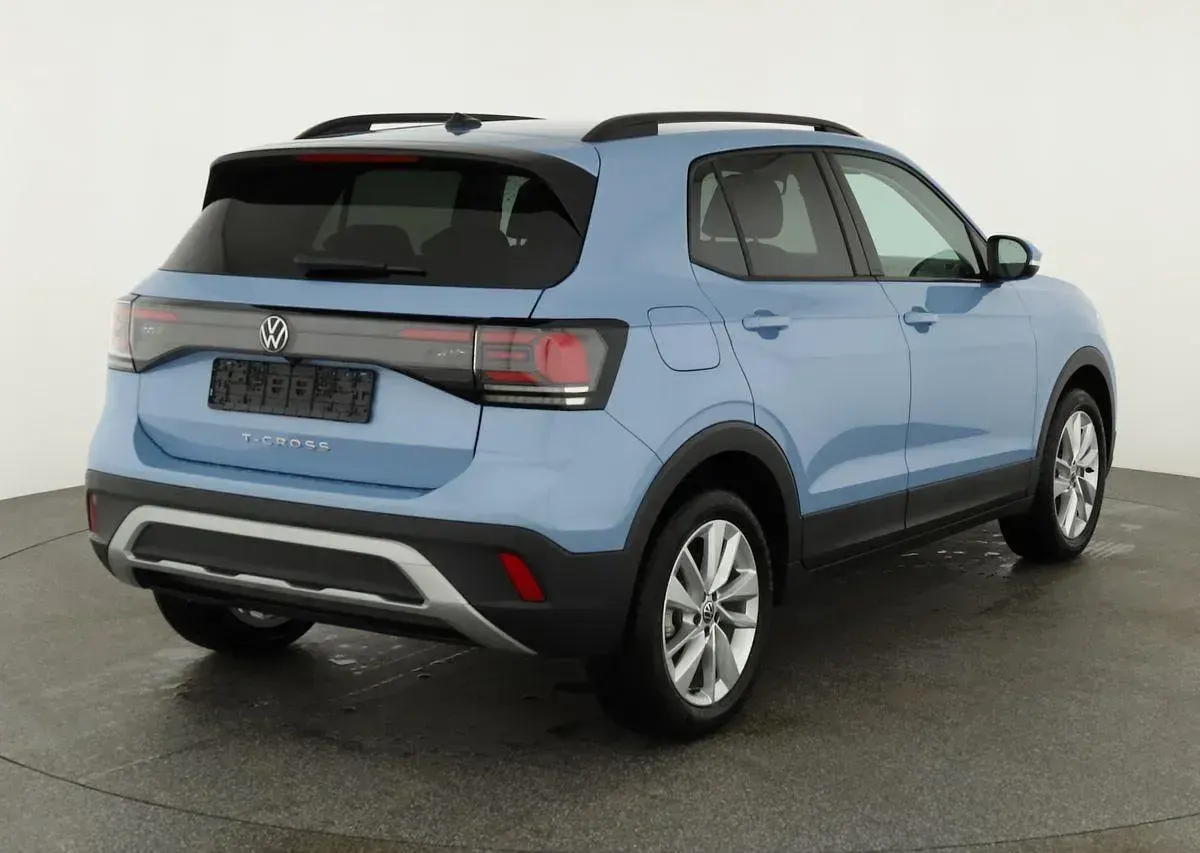 Neu VW T-Cross Life 116 PS (85 kW) 2026 Blau SUV