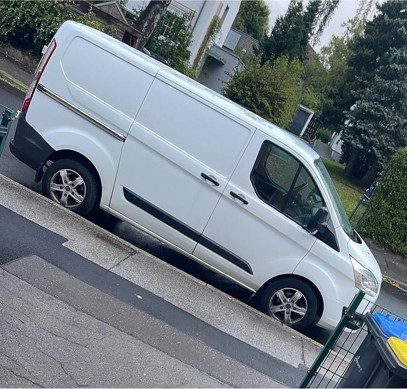 Weiß Gebraucht 2013 Ford Transit Custom Van / Kleinbus | 10.000 € (Guter Preis) - Bild 1/3