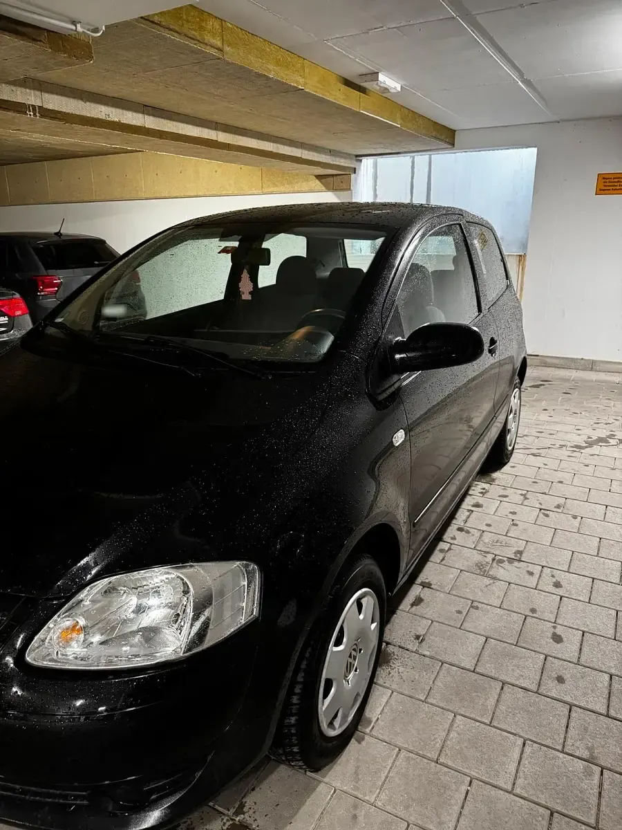 Gebraucht VW Fox 55 PS (40 kW) 2006 Schwarz Kleinwagen
