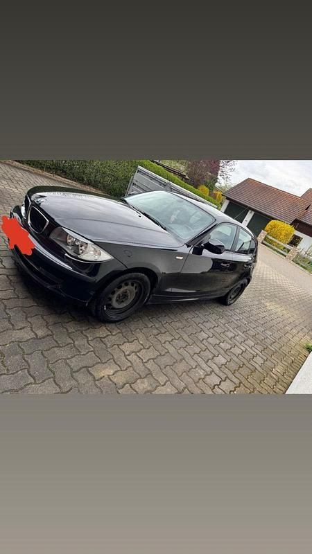 Usata BMW 118 143 CV (105 kW) 2010 Nero Utilitaria