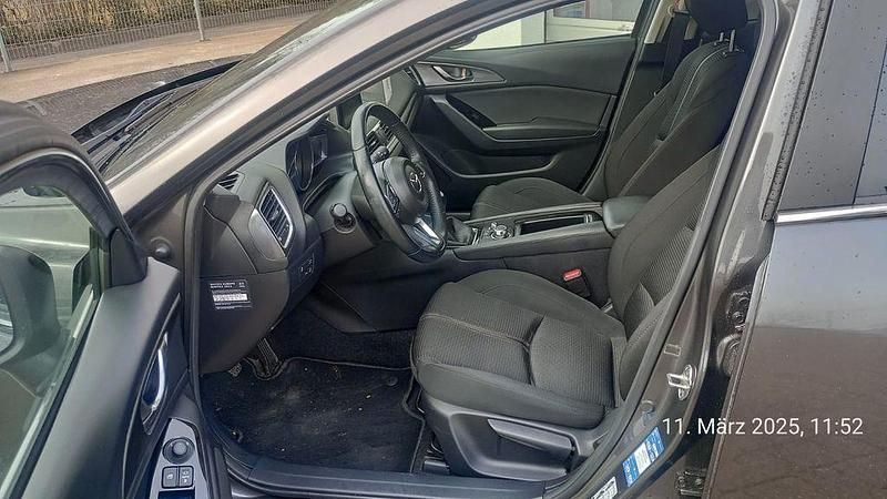 Schwarz Gebraucht 2018 Mazda 3 Sports-Line Limousine | 13.900 € (Fairer Preis) - Bild 1/4