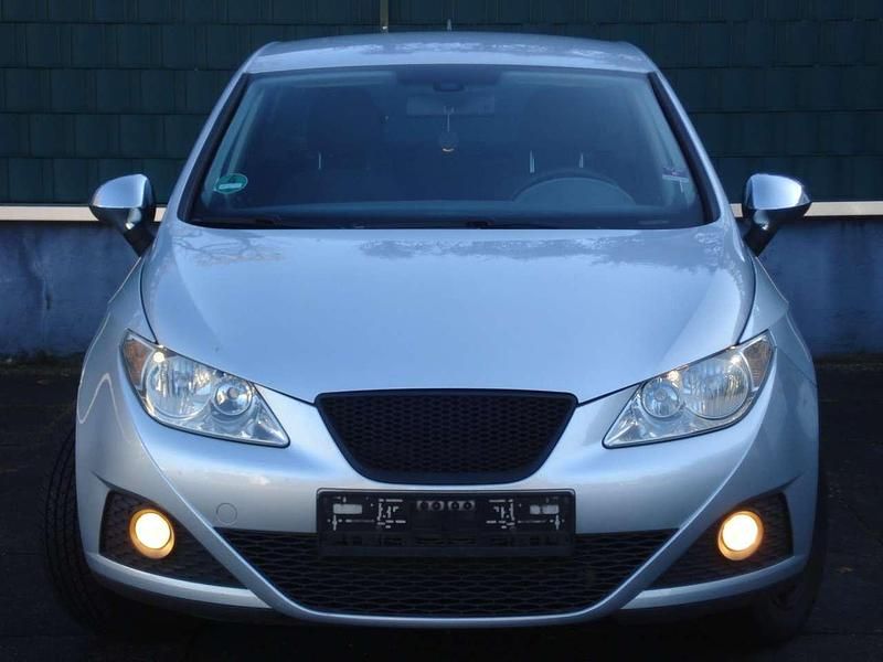 Grau Gebraucht 2010 Seat Ibiza Kleinwagen | 1.950 € (Superpreis) - Bild 1/4