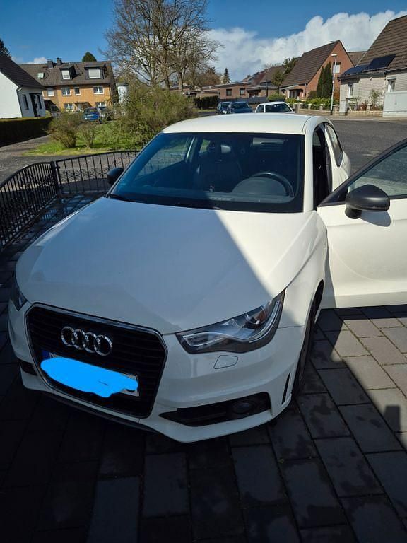 Gebraucht Audi A1 S-Line 185 PS (136 kW) 2012 Weiß Kleinwagen