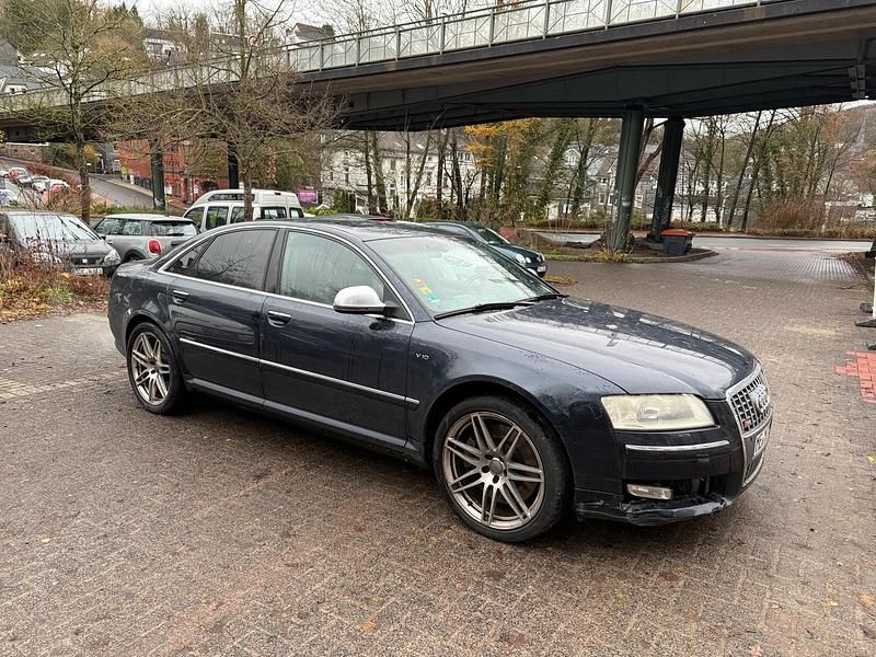 Gebraucht Audi S8 450 PS (330 kW) 2008 Blau Limousine