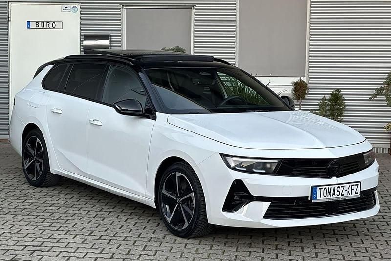 Gebraucht Opel Astra Ultimate 181 PS (133 kW) 2024 Weiß Kombi