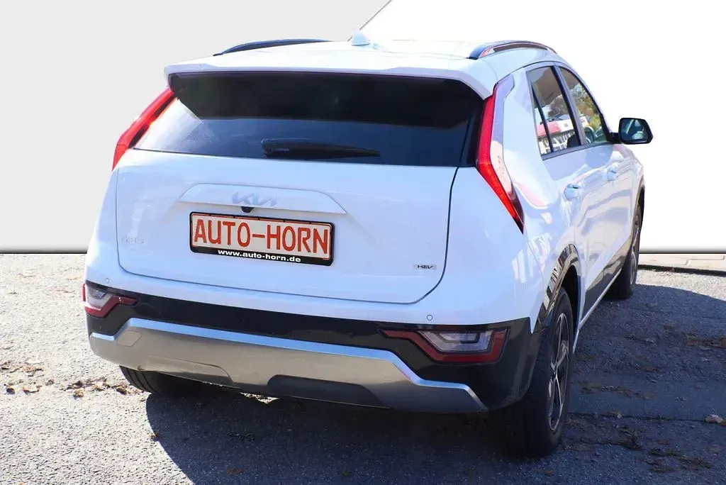 Gebraucht Kia Niro Style 128 PS (94 kW) 2025 Weiß SUV