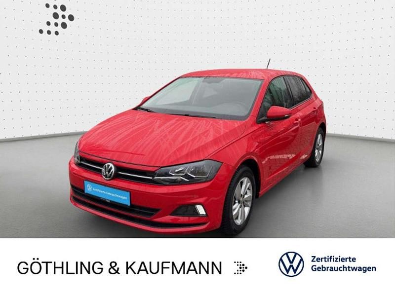 Flashrot Gebraucht 2018 VW Polo Comfortline Limousine | 12.930 € (Guter Preis) - Bild 1/3