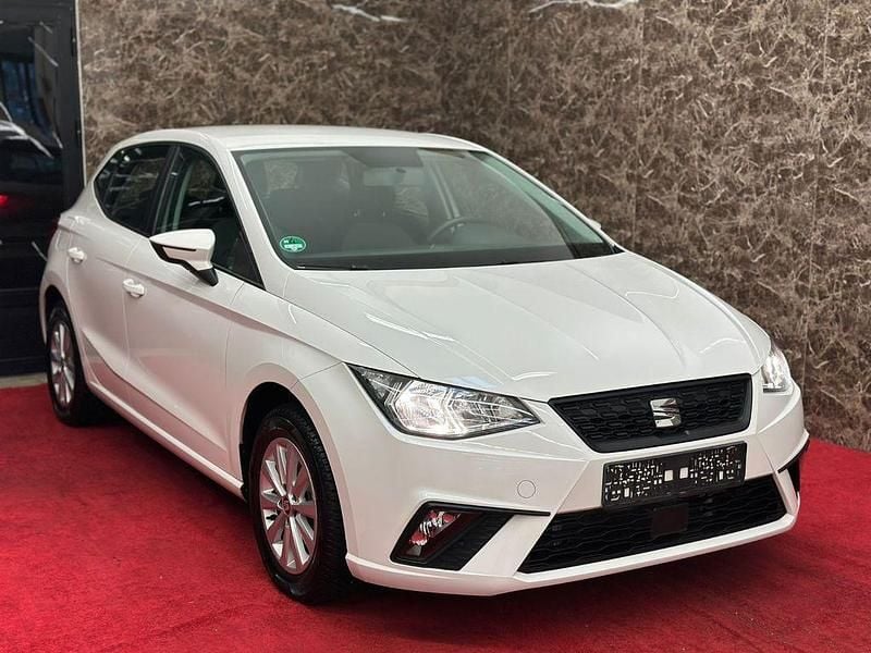 Weiß Gebraucht 2020 Seat Ibiza Style Limousine | 10.490 € (Superpreis) - Bild 1/4
