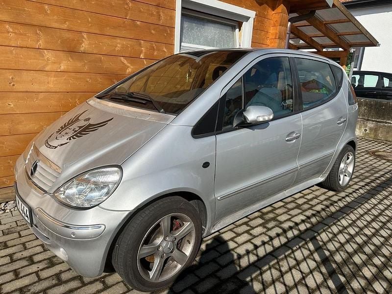 Silber Gebraucht 2003 Mercedes 170 Elegance Van / Kleinbus | 759 € (Superpreis) - Bild 1/4