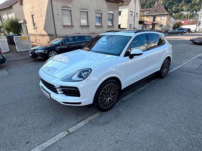 Second-hand Porsche Cayenne Sport 340 CP (250 kW) 2019 Alb SUV