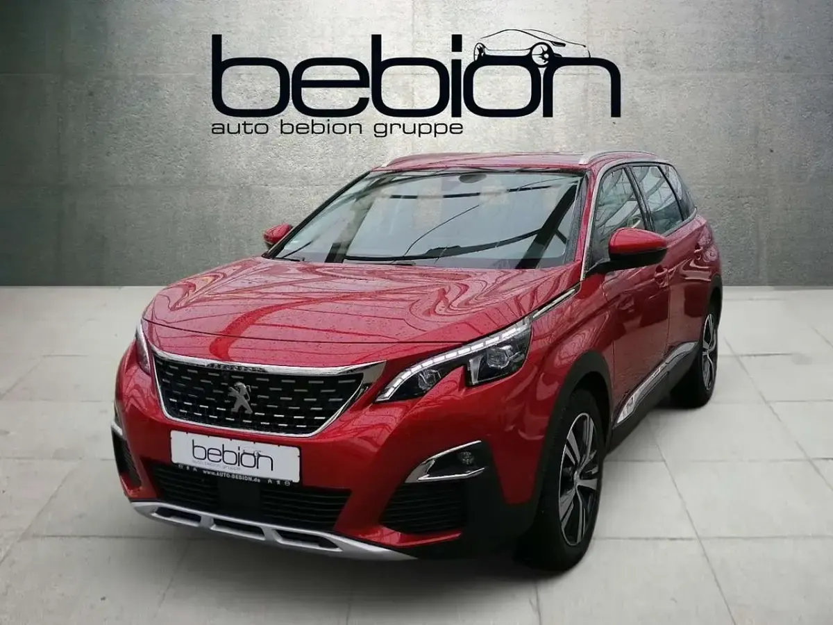 Gebraucht Peugeot 5008 Allure 131 PS (96 kW) 2020 Van / Kleinbus