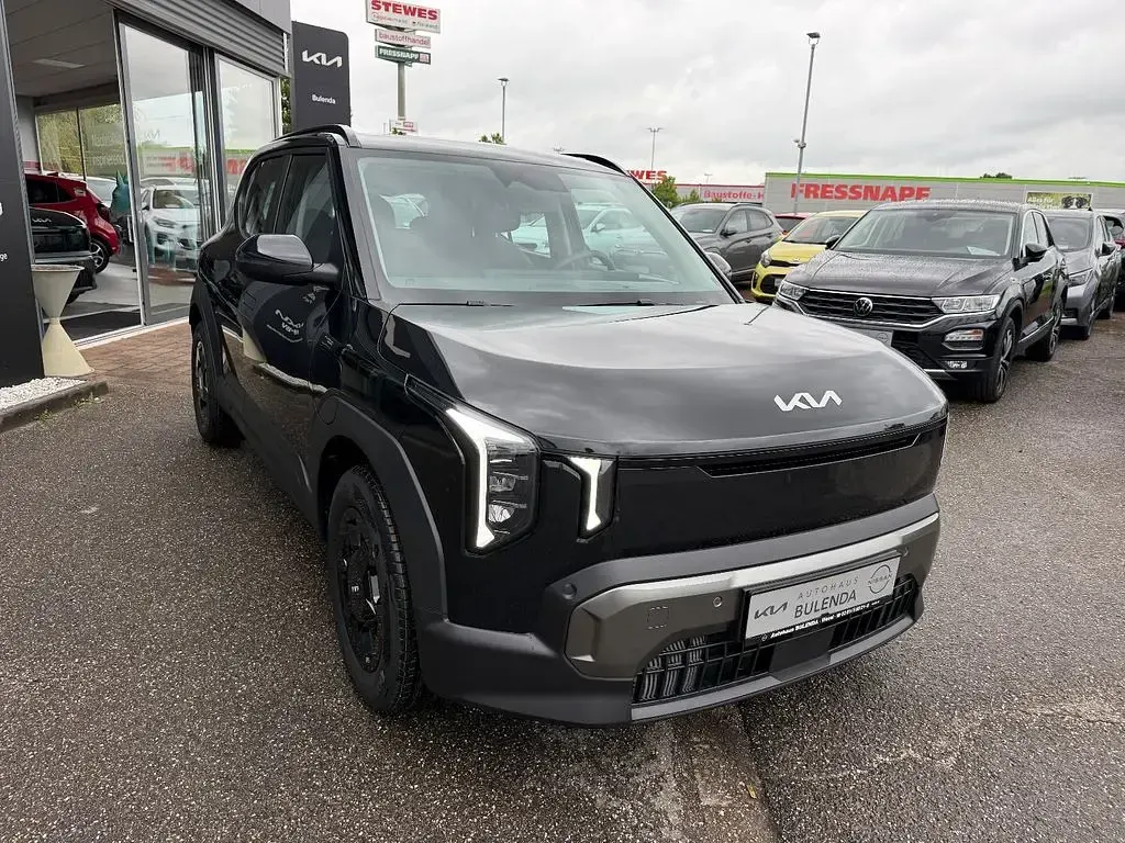 Neu Kia EV2 Air 108 kW (147 PS) 2026 Schwarz SUV