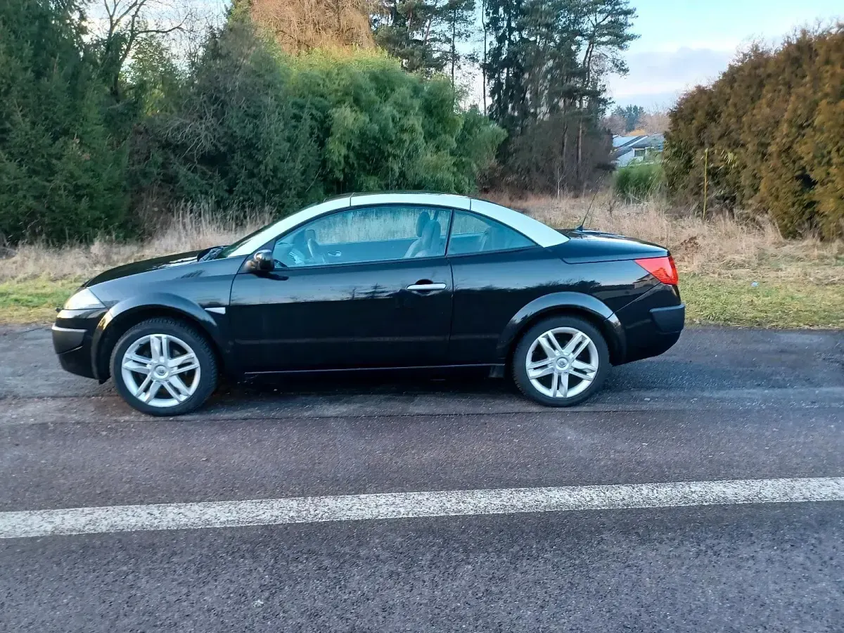 Gebraucht Renault Mégane Cabriolet 135 PS (99 kW) 2009 Schwarz Cabrio