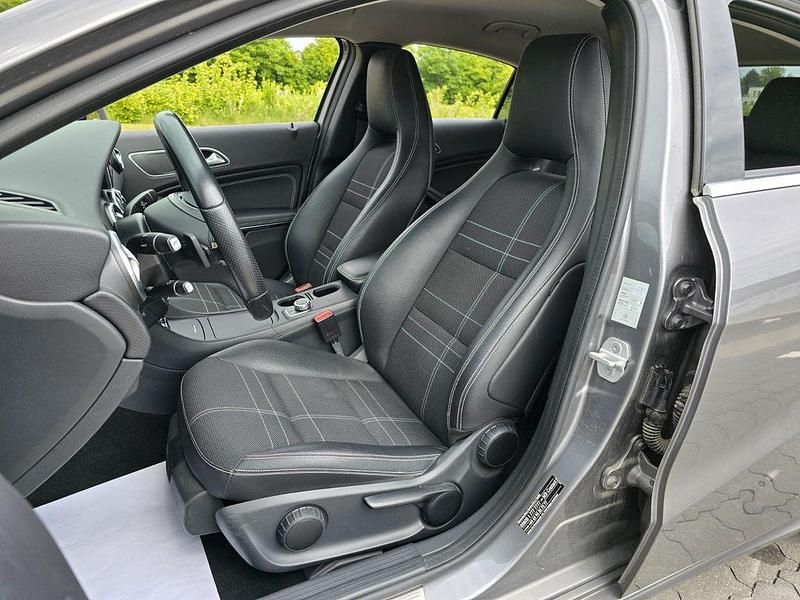 Gebraucht Mercedes A250 211 PS (155 kW) 2015 Grau Limousine