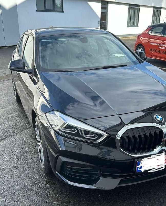 Gebraucht BMW 118 140 PS (102 kW) 2021 Schwarz Kleinwagen