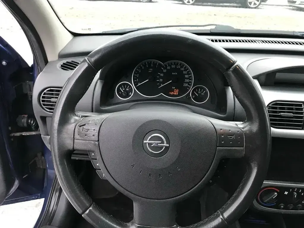Gebraucht Opel Corsa 89 PS (65 kW) 2006 Blau Kleinwagen
