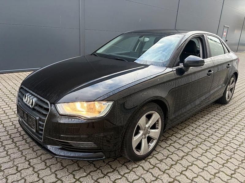 Gebraucht Audi A3 Ambition 150 PS (110 kW) 2014 Schwarz Limousine