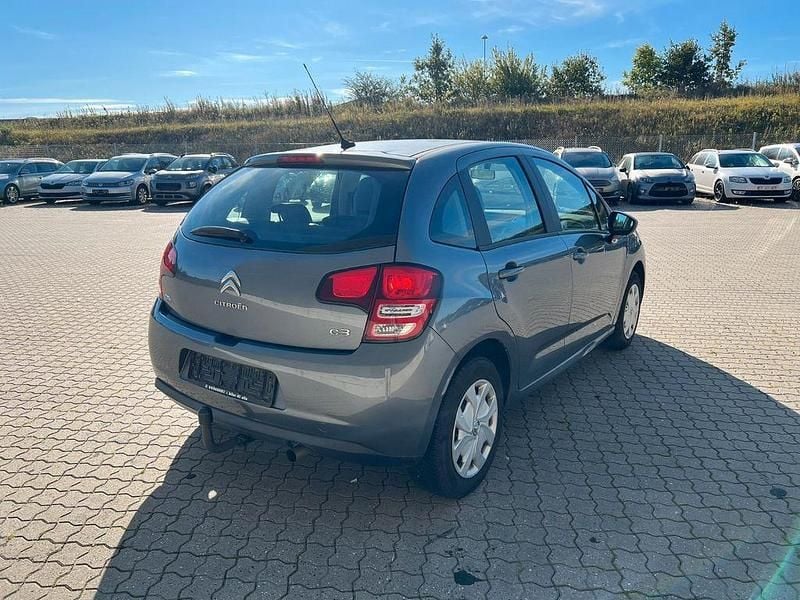 Gebraucht Citroën C3 Tendance 68 PS (50 kW) 2012 Grau Kleinwagen