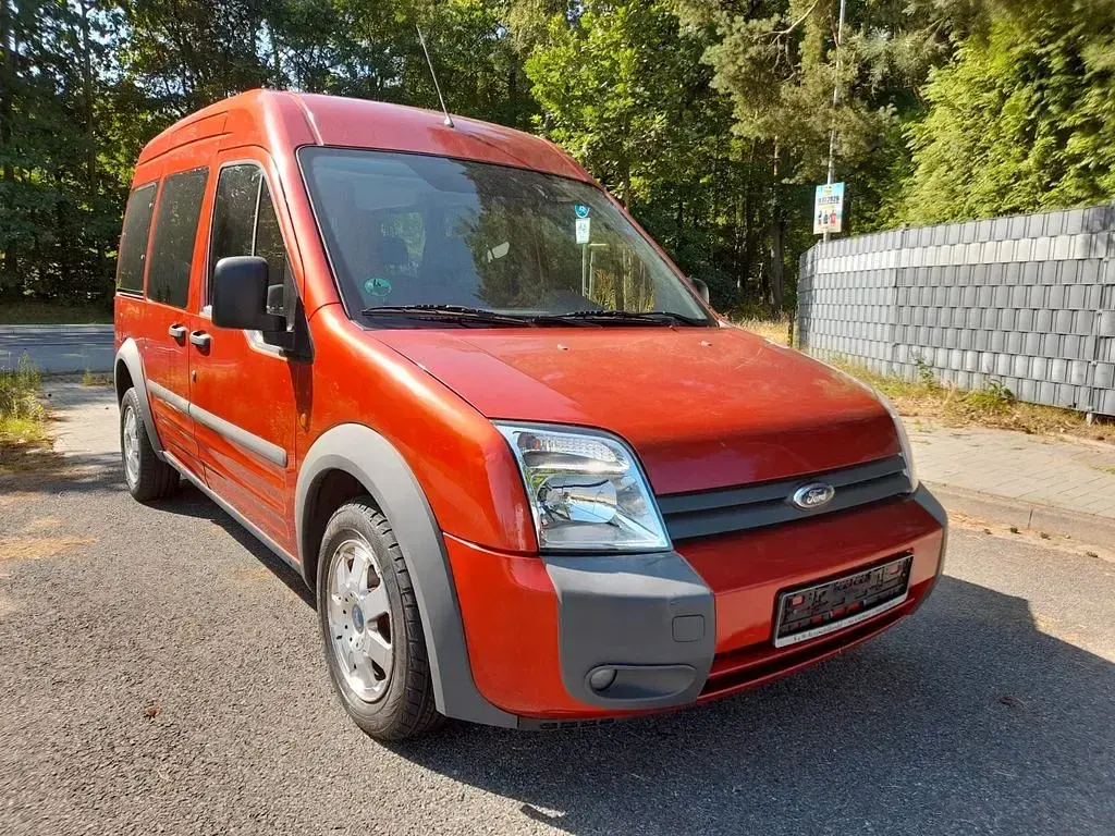 Gebraucht Ford Tourneo Connect 110 PS (80 kW) 2009 Orange Van / Kleinbus