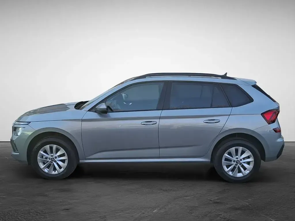 Neu Skoda Kamiq Selection 116 PS (85 kW) 2026 Smokey diamondsilber metallic SUV