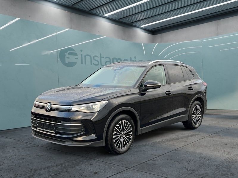 Schwarz Gebraucht 2024 VW Tiguan Life SUV | 36.295 € (Etwas zu teuer) - Bild 1/4