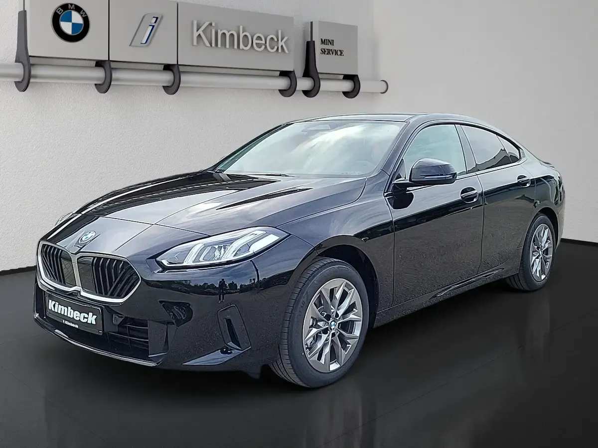 Neu BMW 216 Sport Line 122 PS (89 kW) 2026 Schwarz uni Coupé