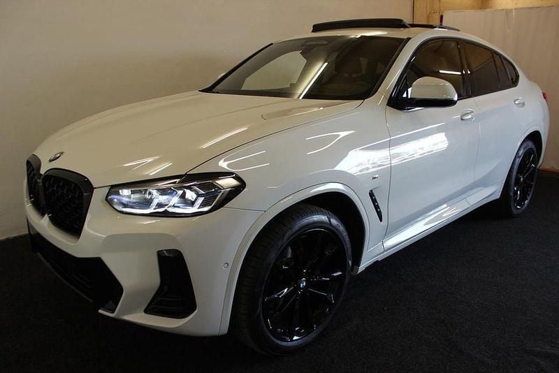 Weiß Gebraucht 2024 BMW X4 M Sport SUV | 51.990 € (Guter Preis) - Bild 1/4