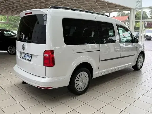 Gebraucht VW Caddy Trendline 131 PS (96 kW) 2018 Weiß Van / Kleinbus