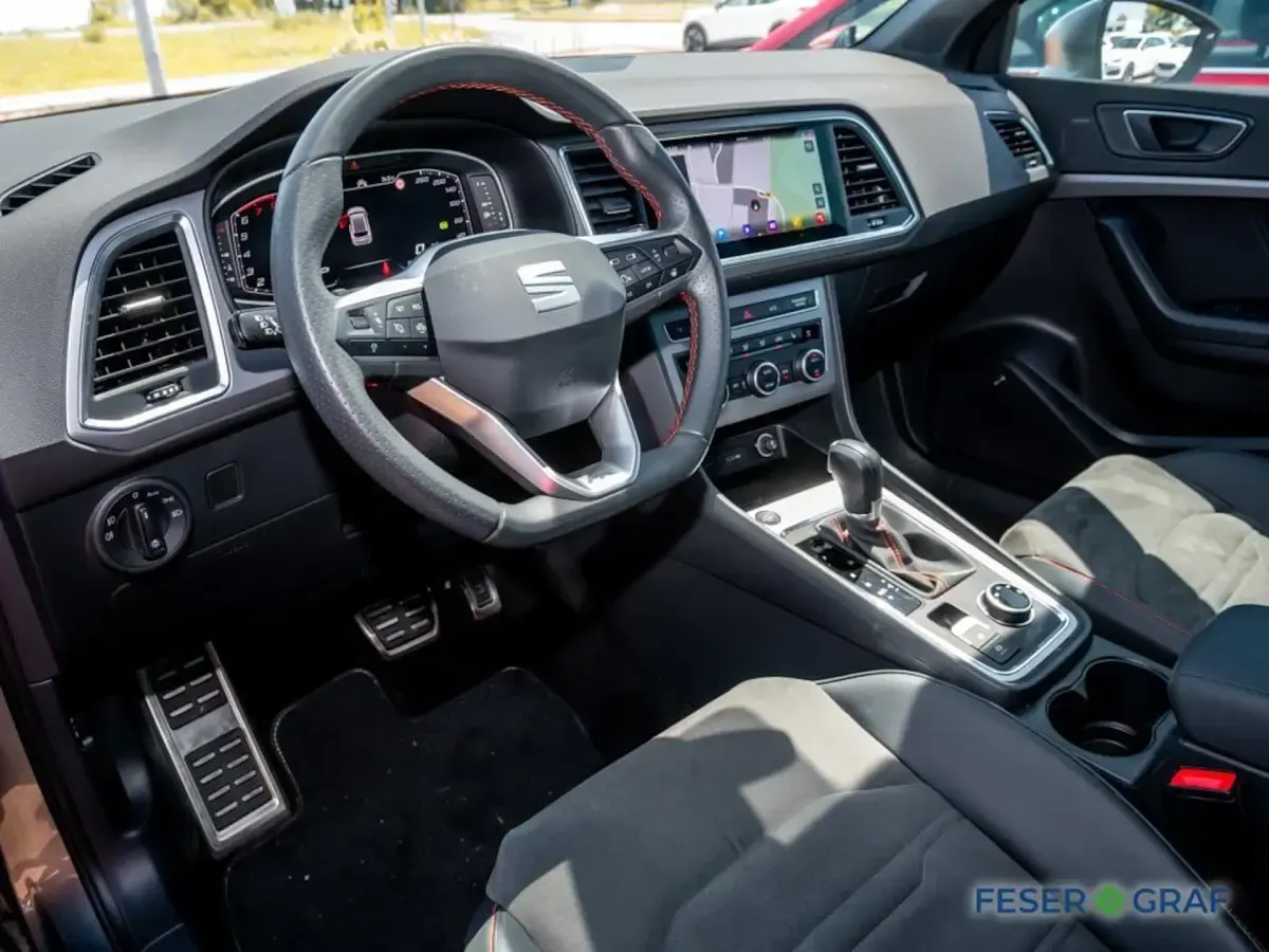 Gebraucht Seat Ateca FR 150 PS (110 kW) 2023 Graphitgrau metallic SUV