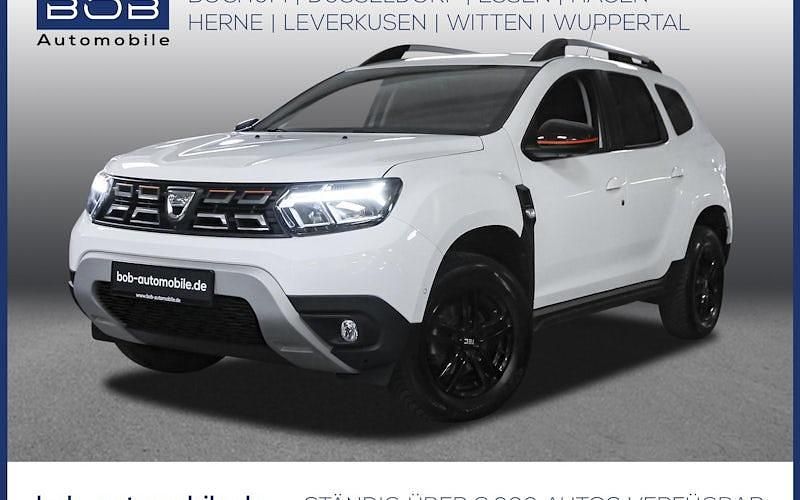 Gebraucht Dacia Duster Extreme 131 PS (96 kW) 2022 Weiß SUV