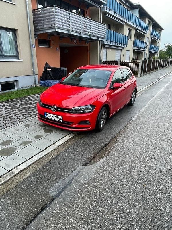 Rot Gebraucht 2019 VW Polo Kleinwagen | 9.300 € (Superpreis) - Bild 1/4
