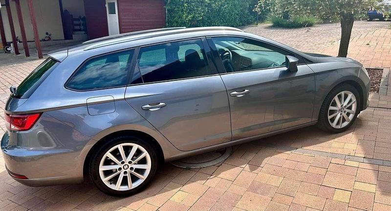 Grau Gebraucht 2014 Seat Leon ST FR Kombi | 8.699 € (Superpreis) - Bild 1/4