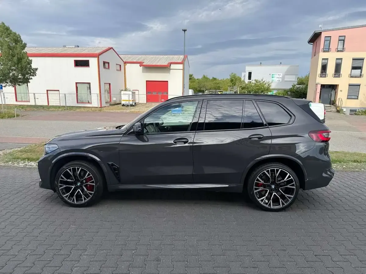 Gebraucht BMW X5 M Competition Edition 625 PS (459 kW) 2024 Grau SUV